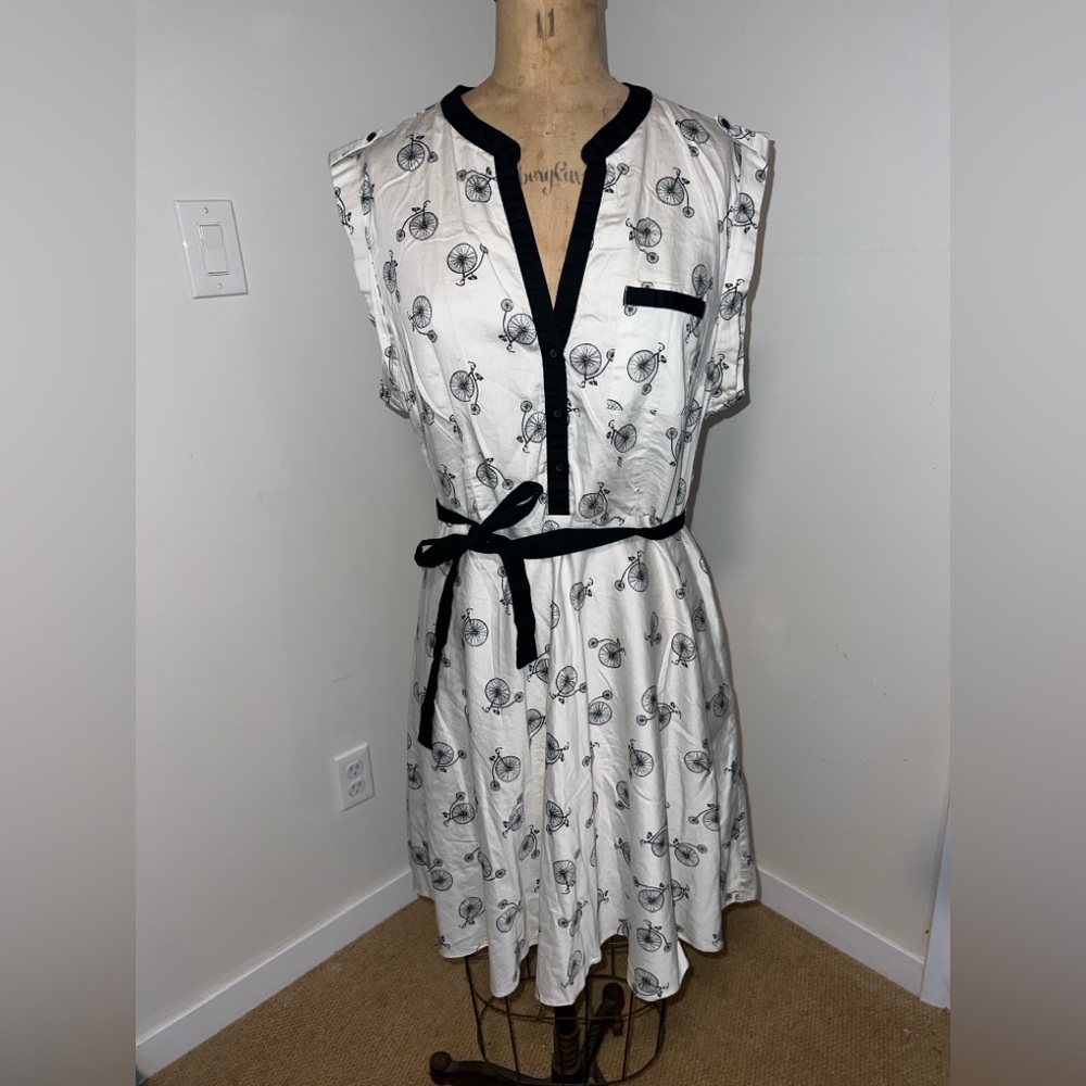 Dorothy Perkins Light Blue Dress with Black Bicycle Print and Trim